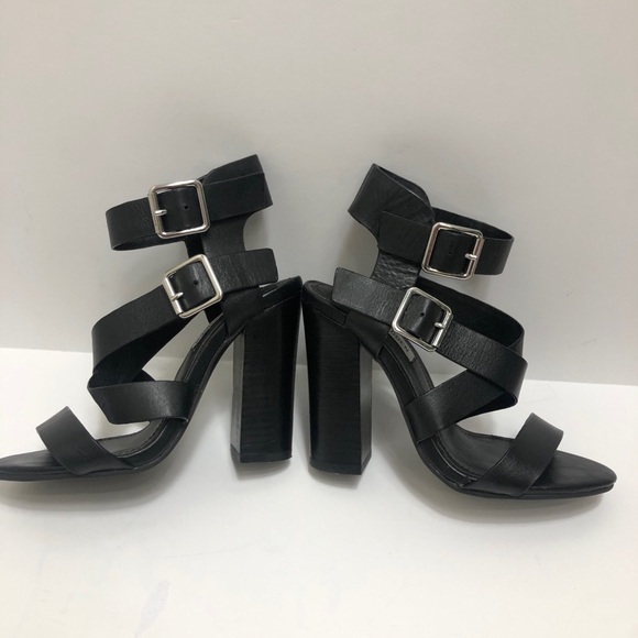 Steve Madden Double Buckle Black Leather Block Heel Size 5 M - Picture 3 of 10